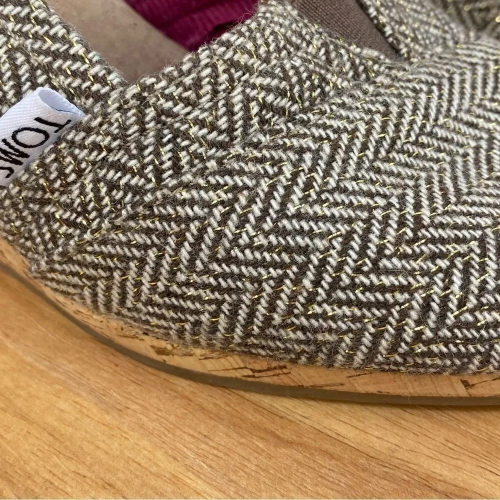 Toms Wedge Heels Herringbone Tweed Peep Toe Cork‎ Brown Tan Size 8